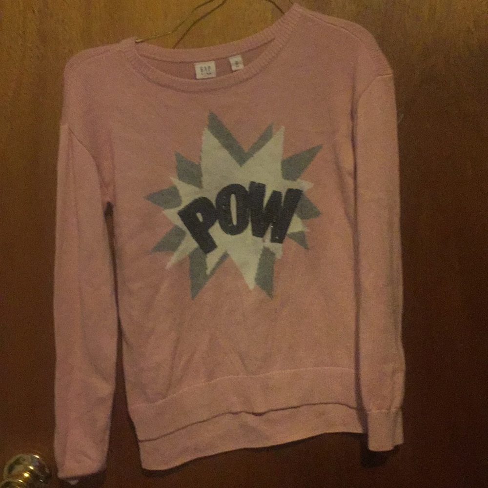 Gap sweater
